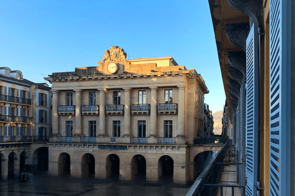 Konstituzio plaza