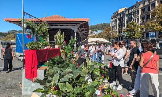 Arenal flower market Location Arenal, Bilbao