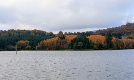 Embalse de Urrúnaga